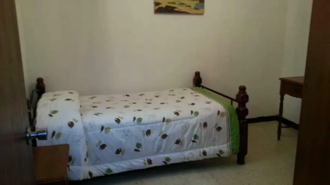 Candida Caracas Capsule hotel